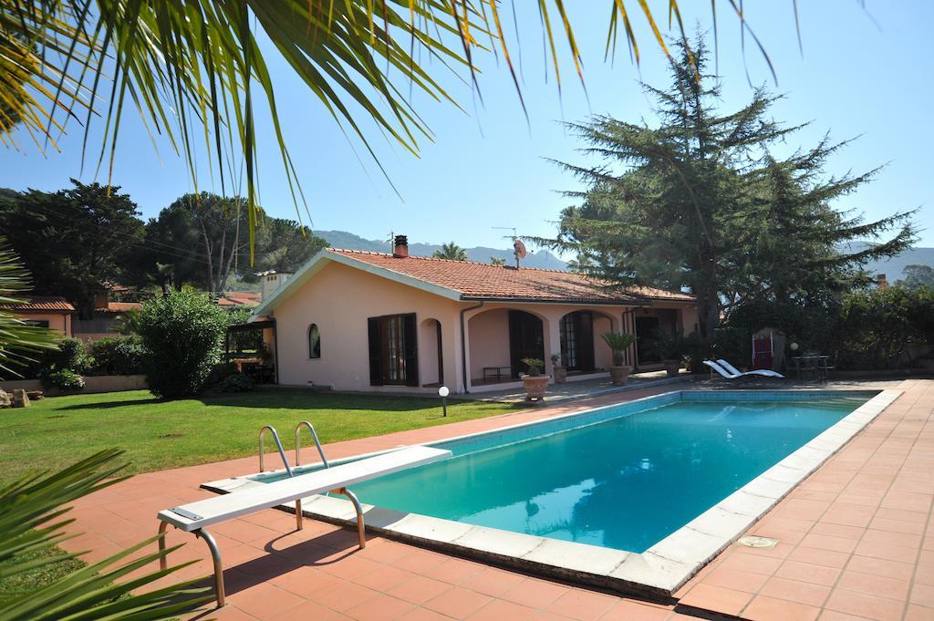 Casa Le Agavi Hotel Portoferraio Bagian luar foto